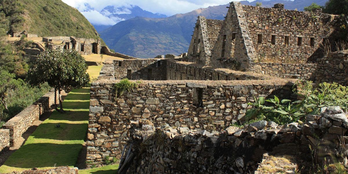 Camino-Inca-Choquequirao-Trek-Machu-Picchu-tours-peru